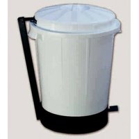 Plasticos Helguefer - Basurero 95 litros con pedal y ruedas